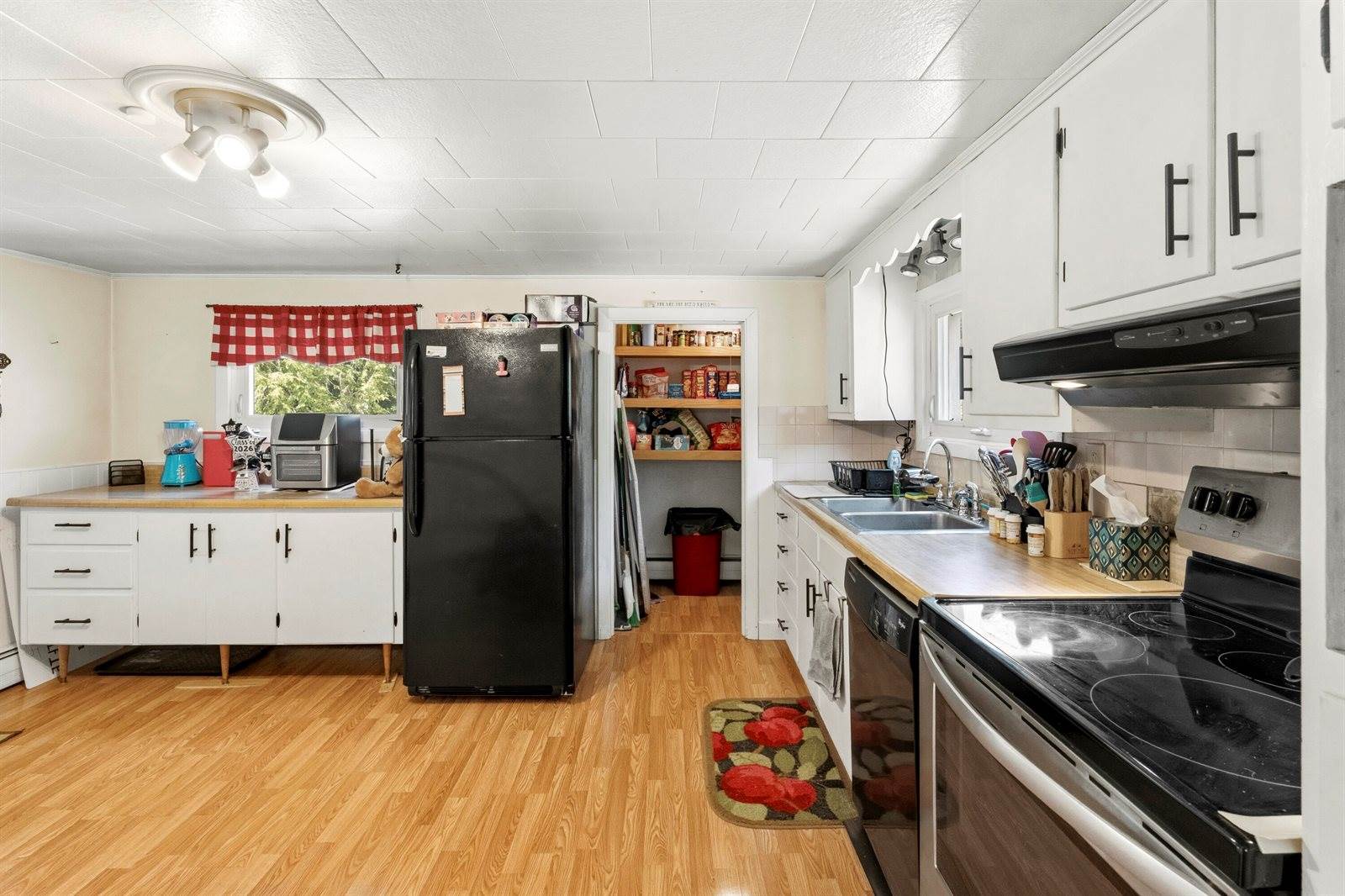 22 Pendleton Street, Brewer, ME 04412