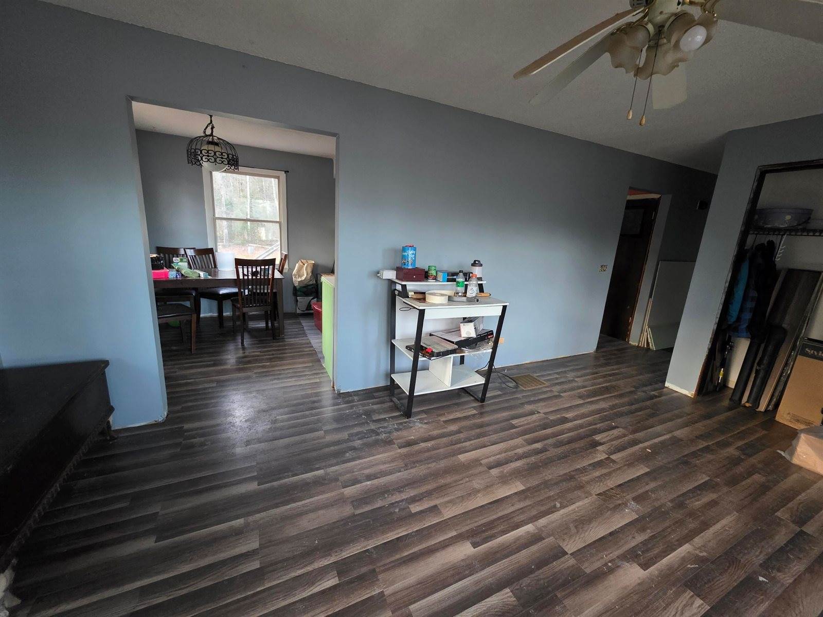 26 Pineview Avenue, Glenburn, ME 04401