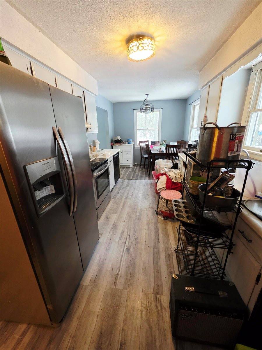 26 Pineview Avenue, Glenburn, ME 04401
