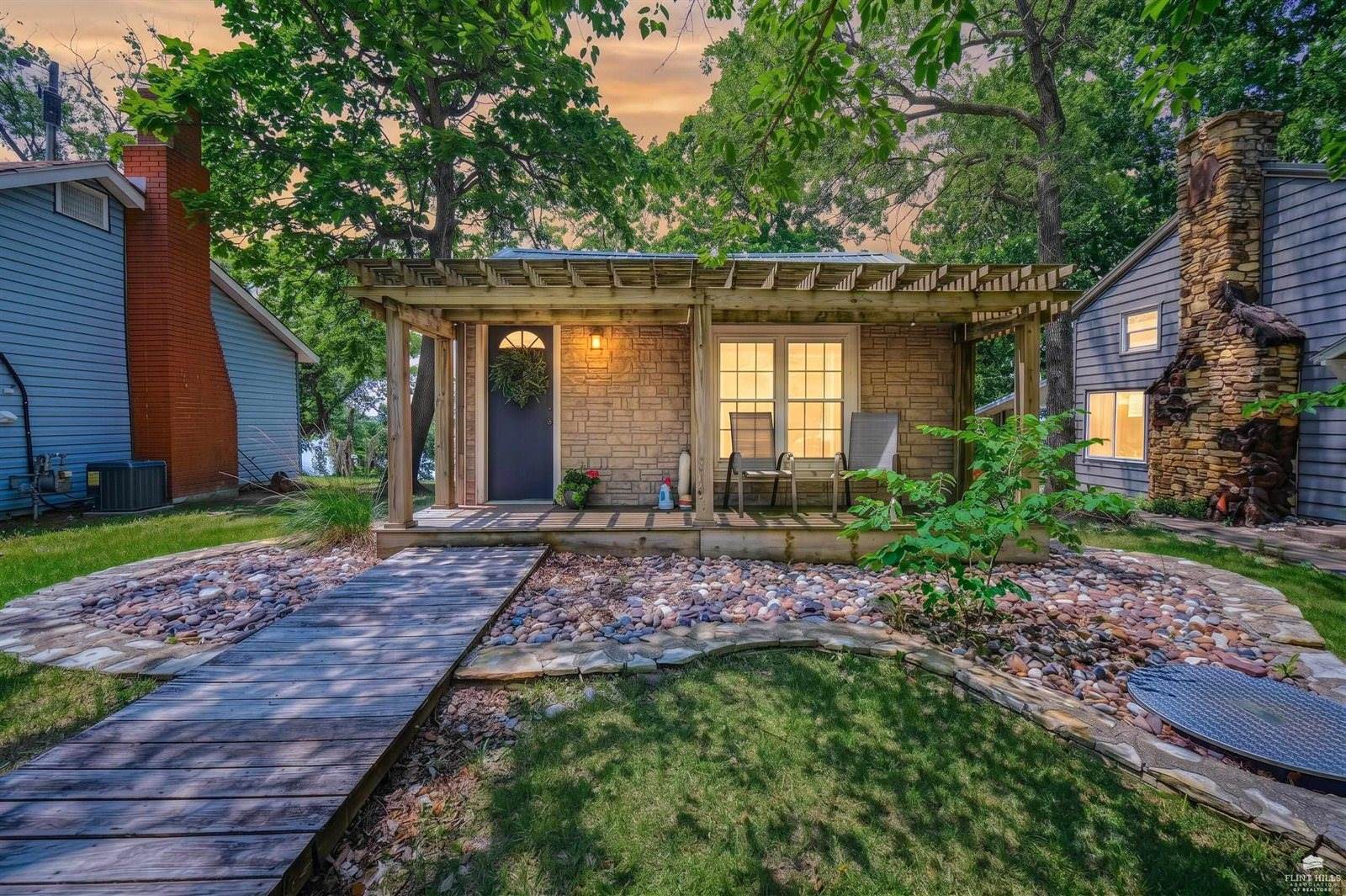 2191 Eden, Abilene, KS 67410