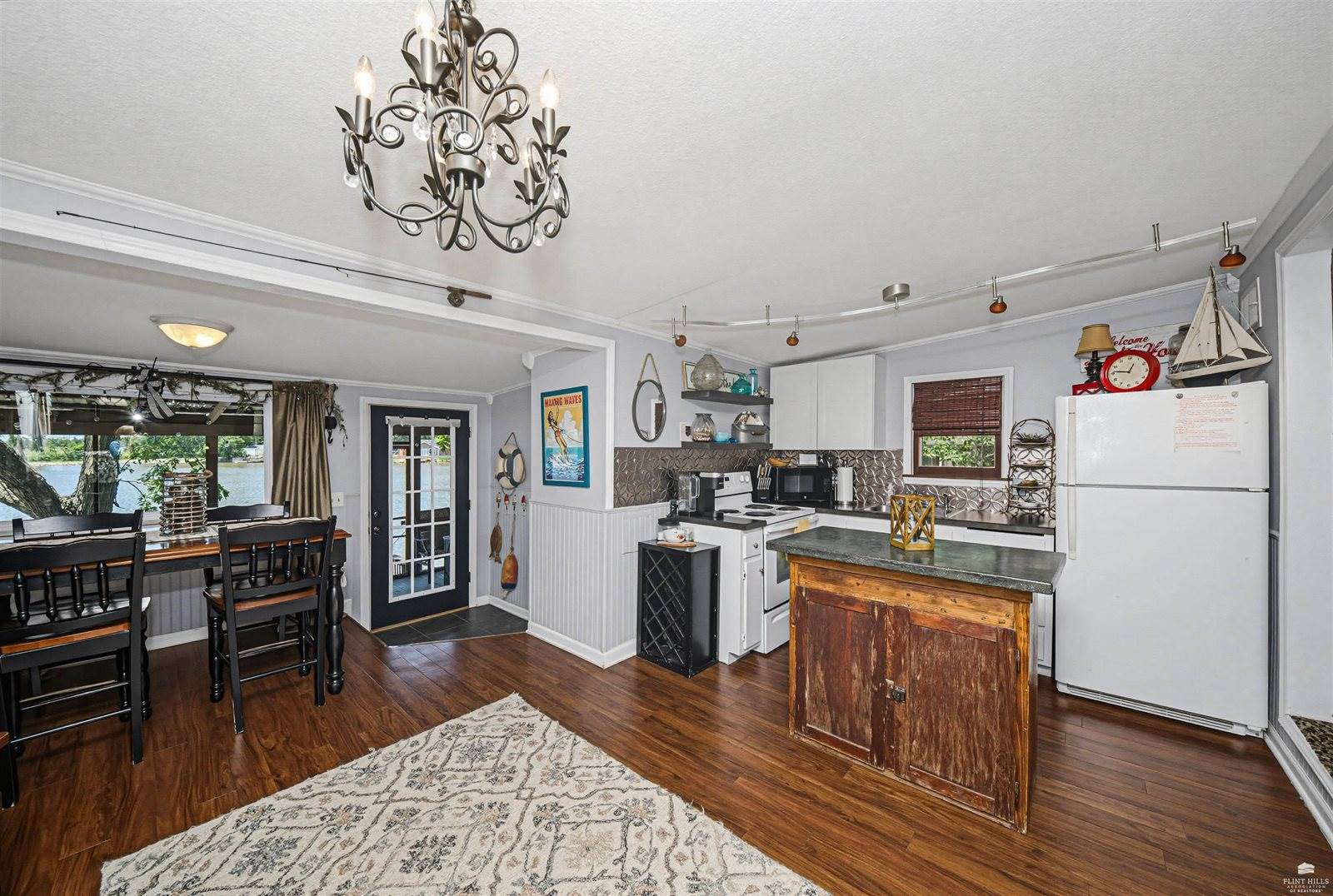 2191 Eden, Abilene, KS 67410