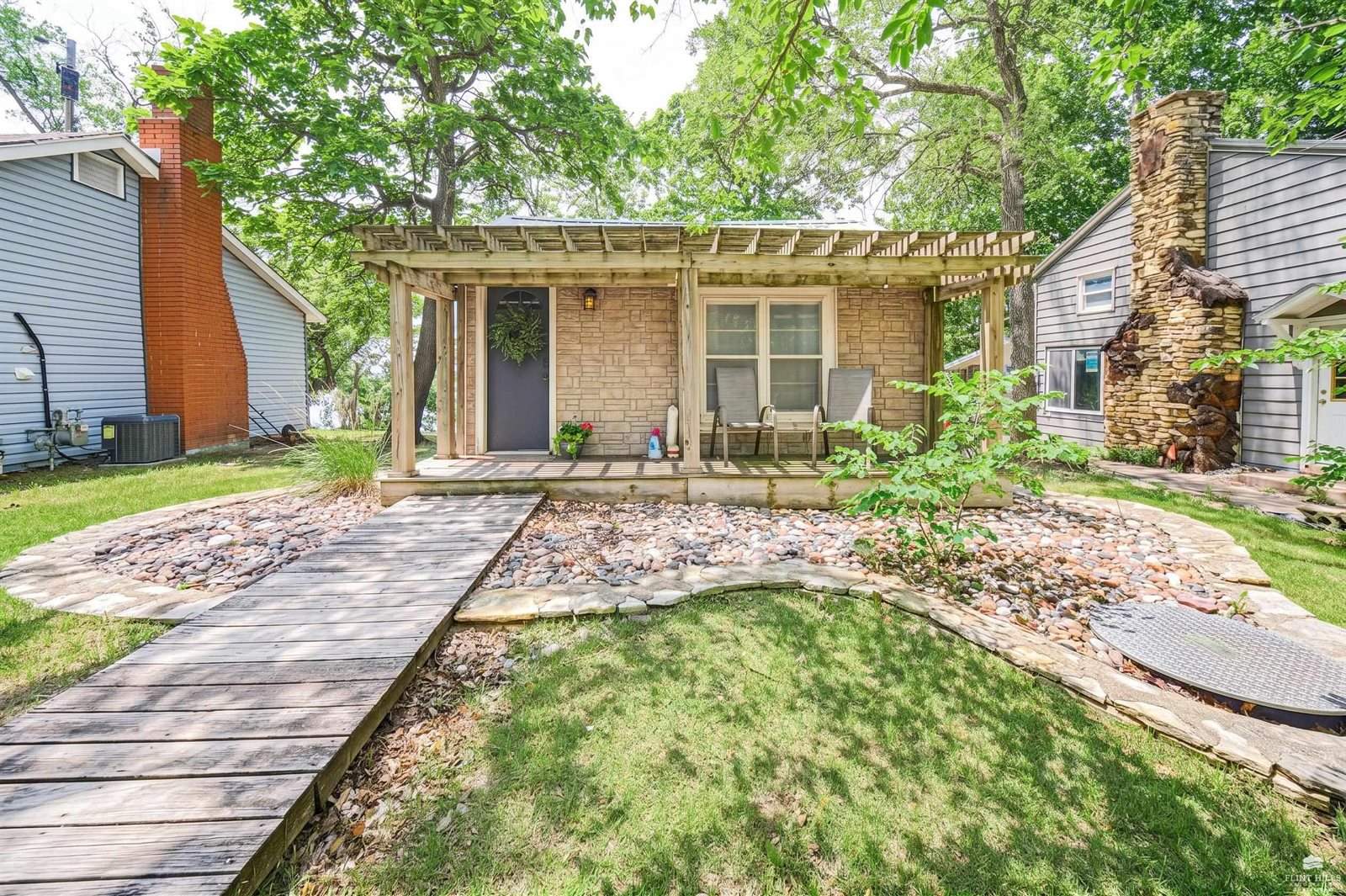2191 Eden, Abilene, KS 67410