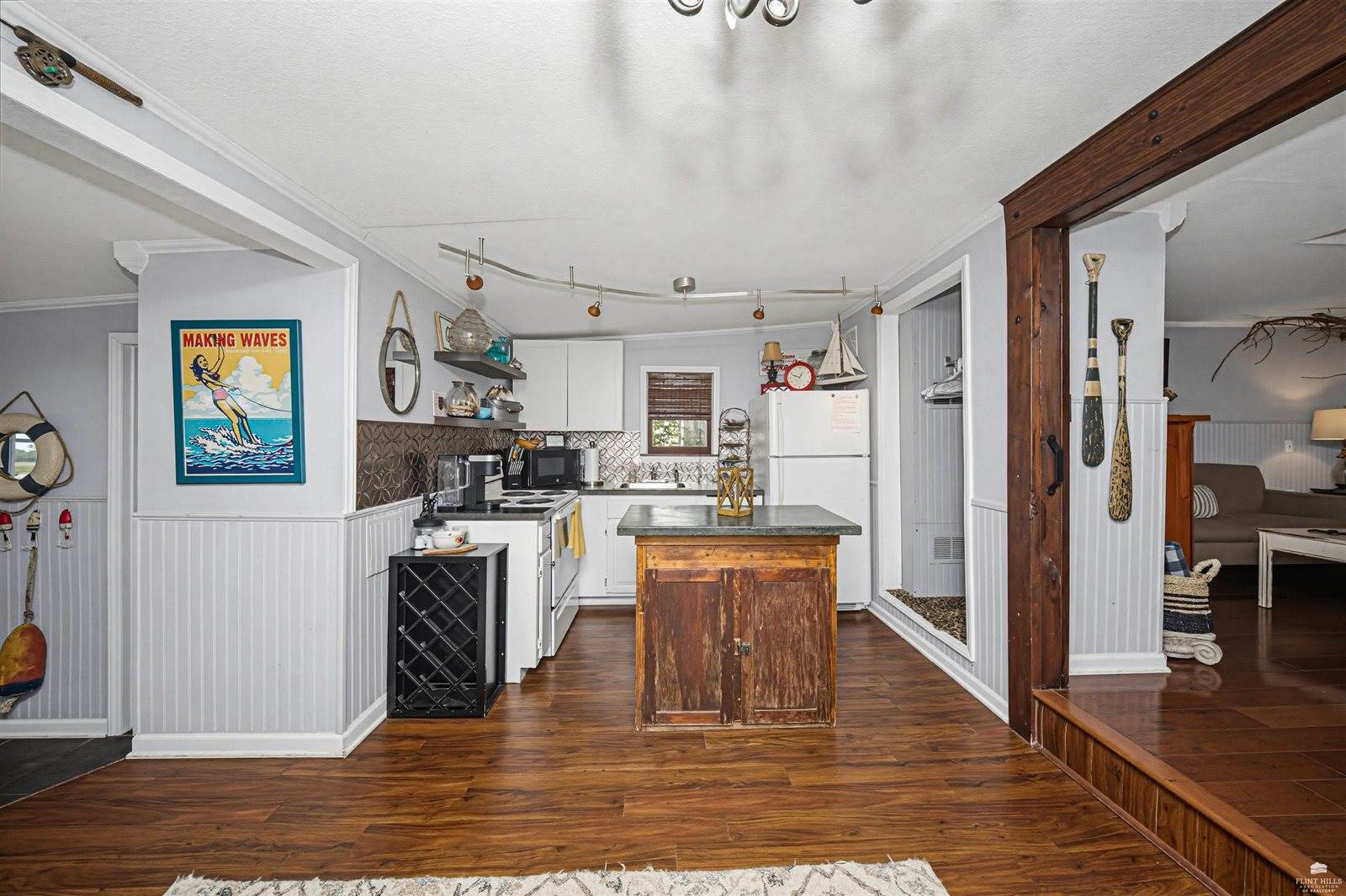 2191 Eden, Abilene, KS 67410
