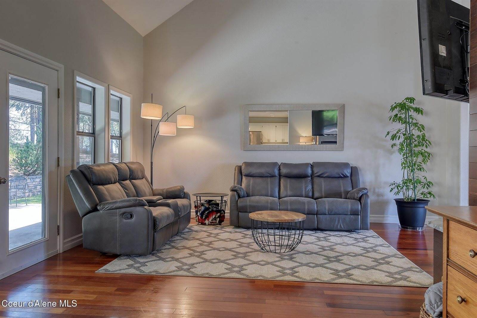 2016 East Packsaddle Dr, Coeur d'Alene, ID 83815