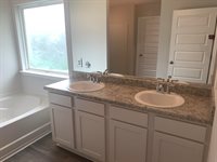 642 Earl Godwin Road, Freeport, FL 32439