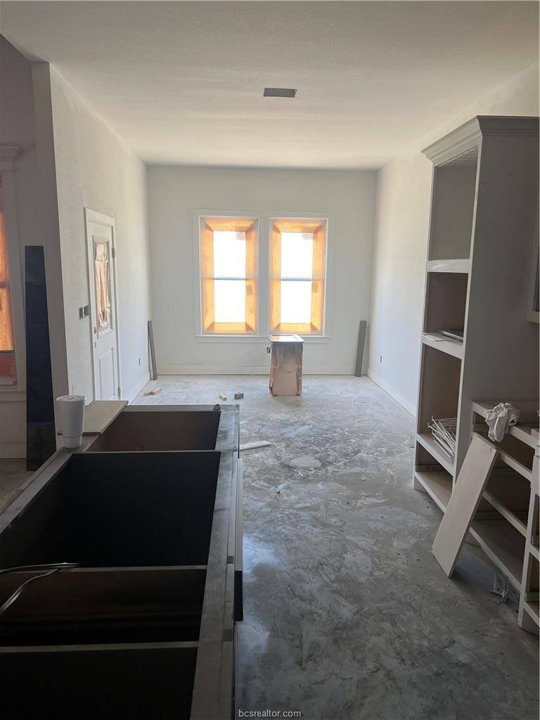 3225 Glencairn Court, Bryan, TX 77808