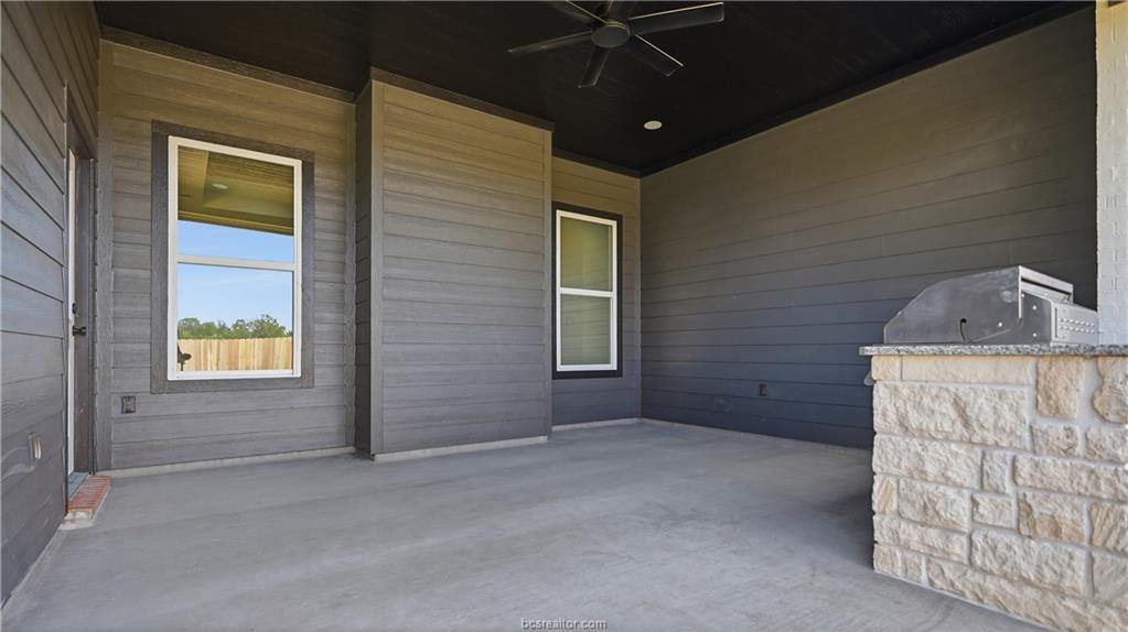 3225 Glencairn Court, Bryan, TX 77808