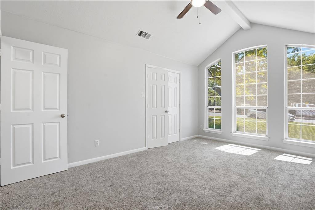 205 Chimney Hill Circle, College Station, TX 77840