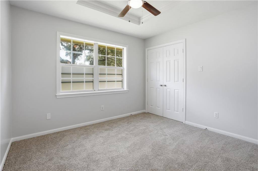 205 Chimney Hill Circle, College Station, TX 77840