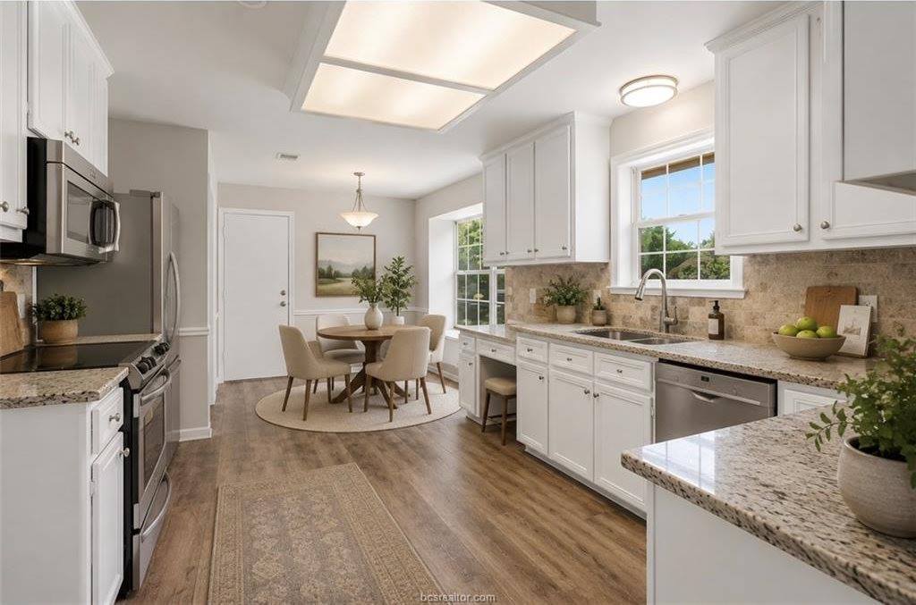 205 Chimney Hill Circle, College Station, TX 77840