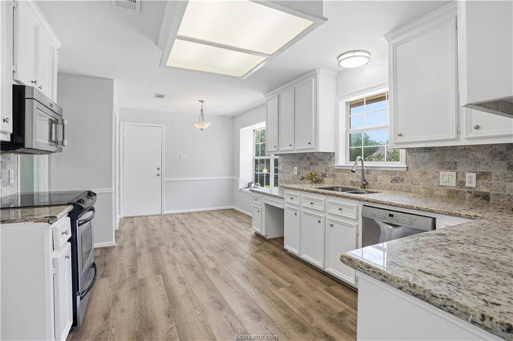 205 Chimney Hill Circle, College Station, TX 77840