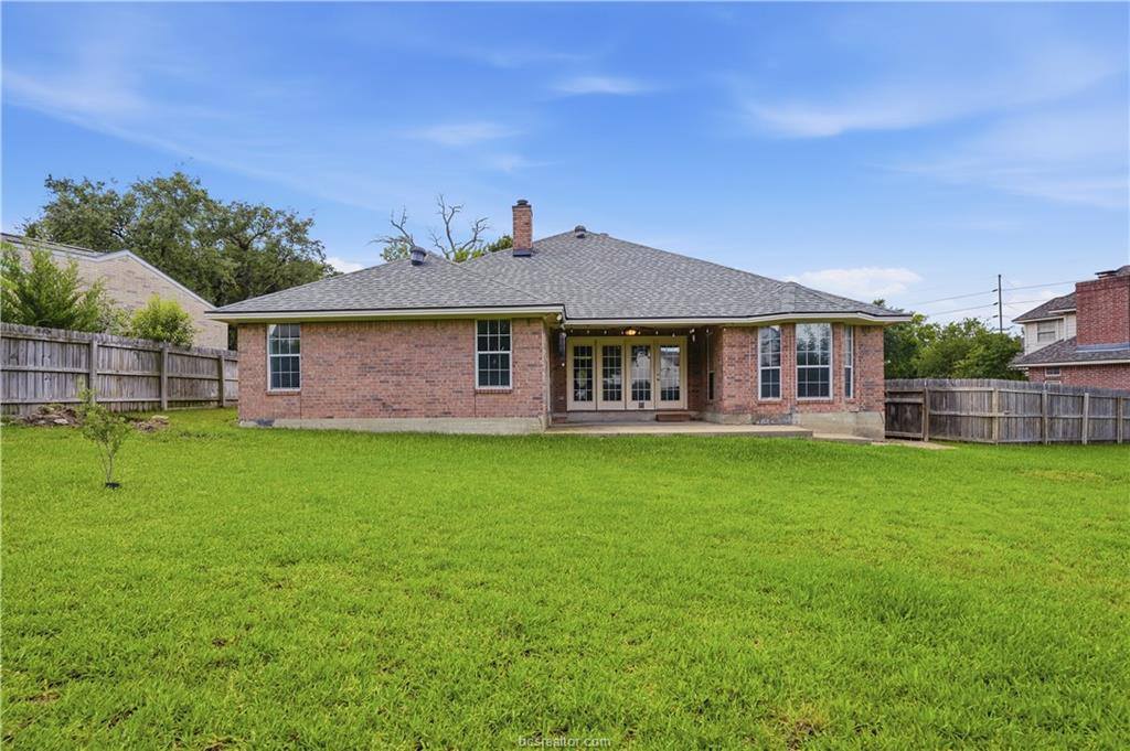 205 Chimney Hill Circle, College Station, TX 77840