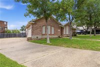 205 Chimney Hill Circle, College Station, TX 77840