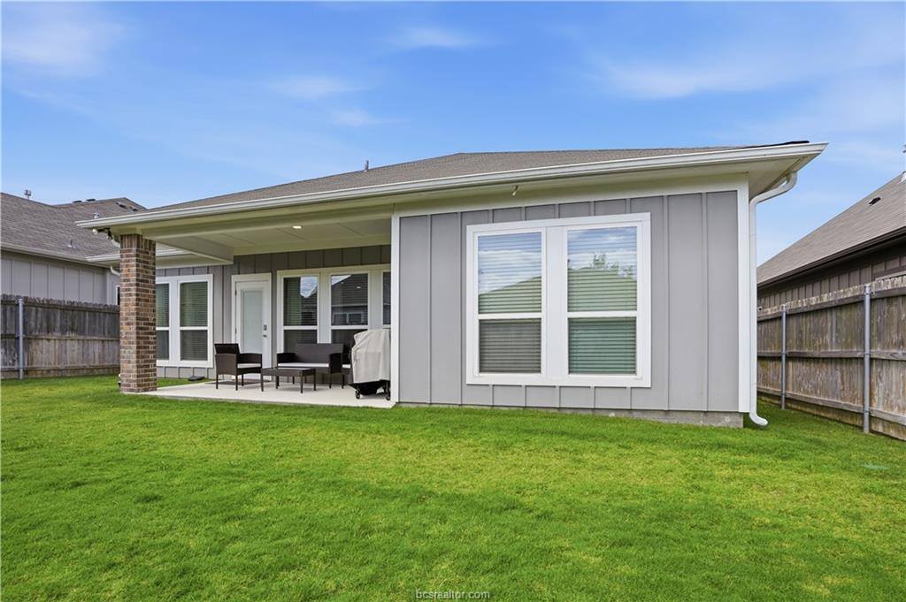 6306 Southern Cross Drive, College Station, TX 77845