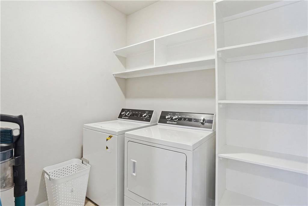 6306 Southern Cross Drive, College Station, TX 77845