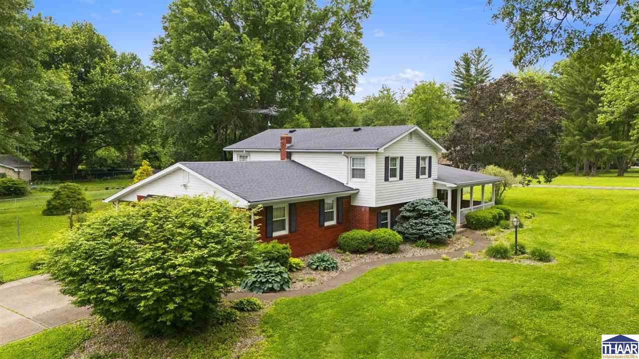 7510 East Old Maple, Terre Haute, IN 47805