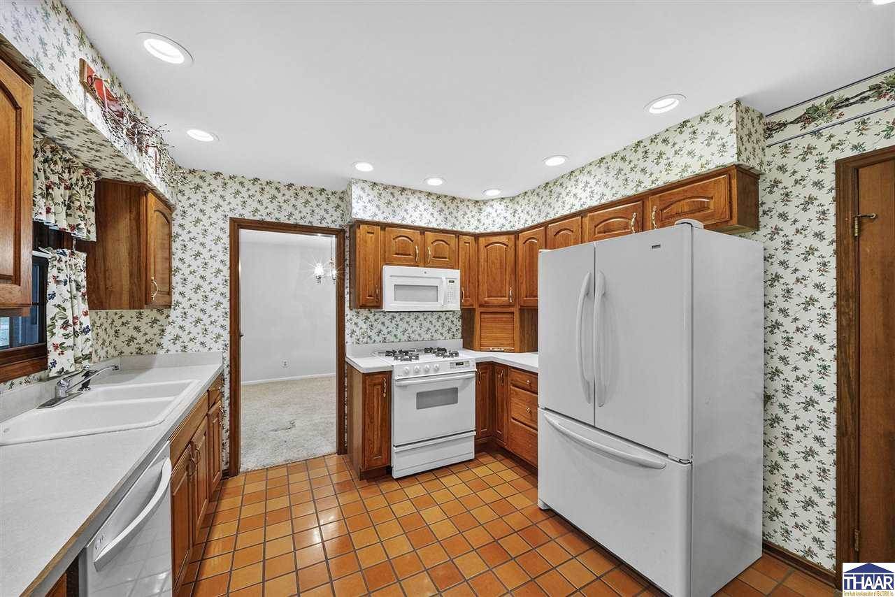 7510 East Old Maple, Terre Haute, IN 47805