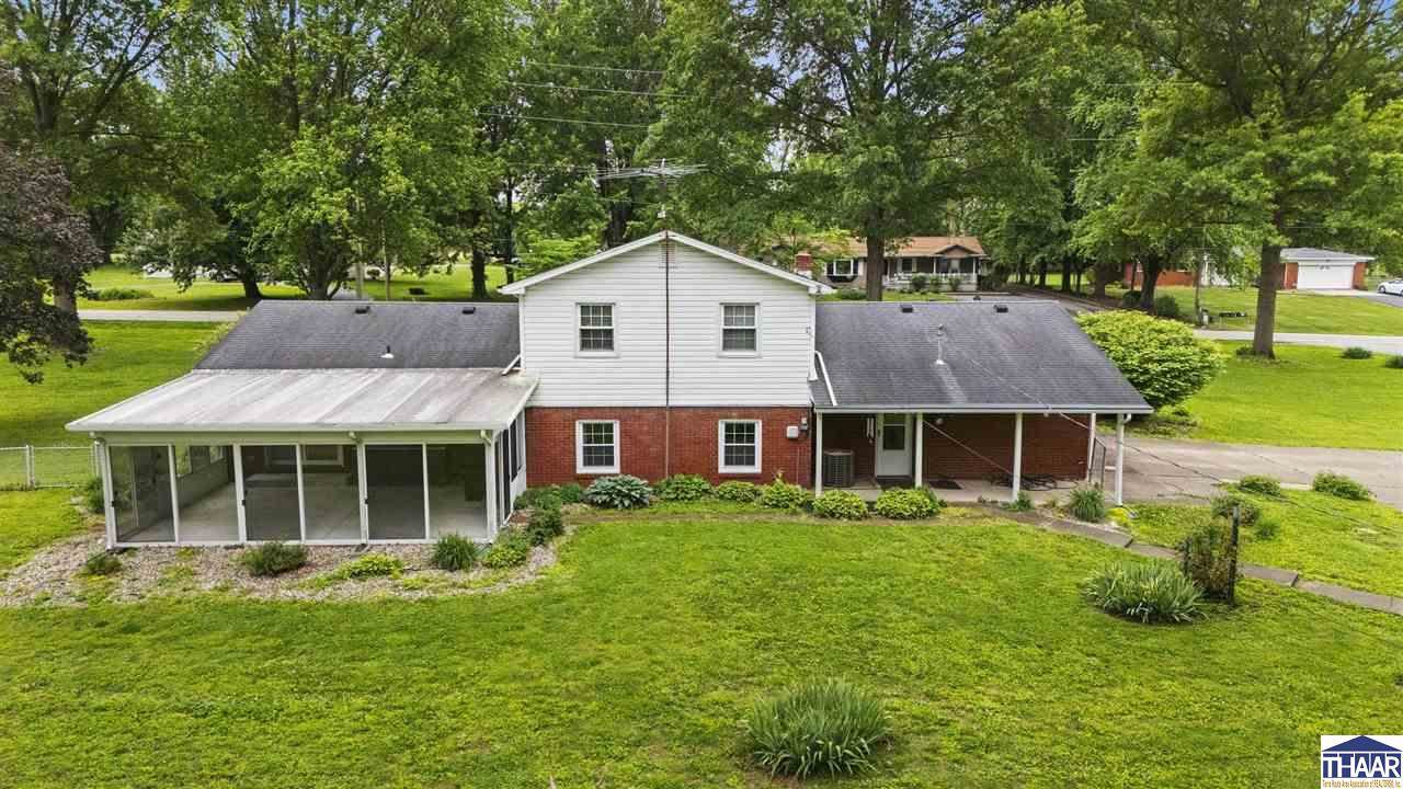 7510 East Old Maple, Terre Haute, IN 47805
