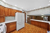 7510 East Old Maple, Terre Haute, IN 47805