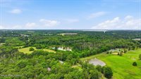 Vine Drive, Brandon, MS 39047