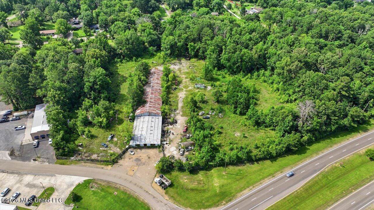 654 Caseys Lane, Flowood, MS 39232