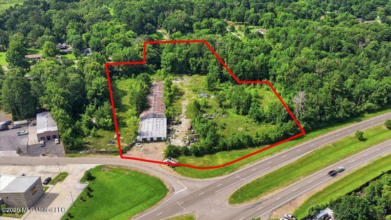 654 Caseys Lane, Flowood, MS 39232