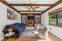 5233 NW Old Pike Road, Gladstone, MO 64118