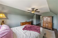 5233 NW Old Pike Road, Gladstone, MO 64118