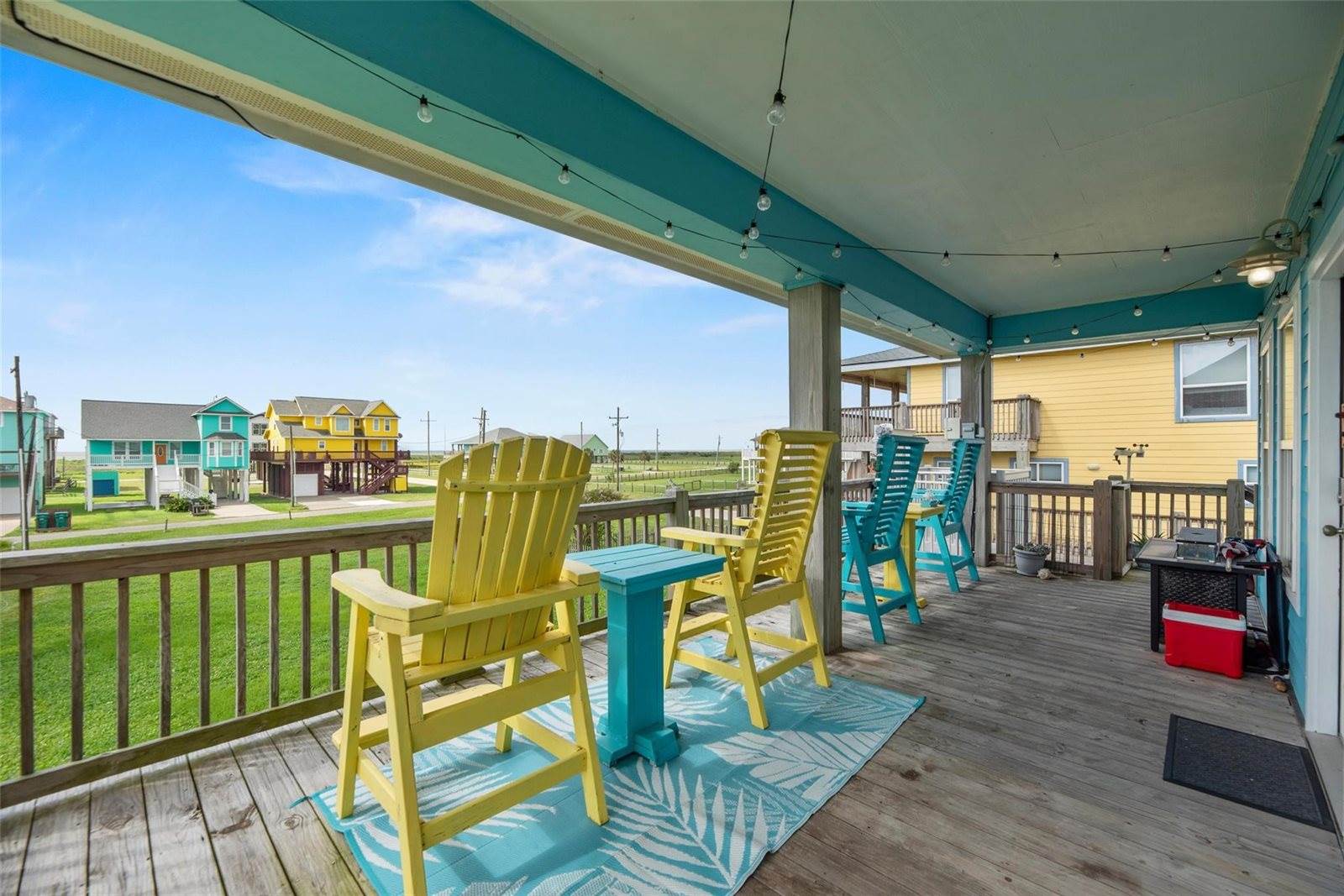 110 South Verdia Drive, Crystal Beach, TX 77650