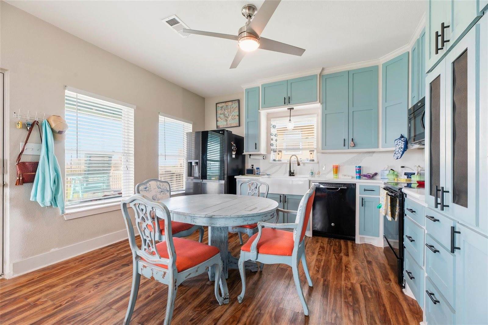 110 South Verdia Drive, Crystal Beach, TX 77650