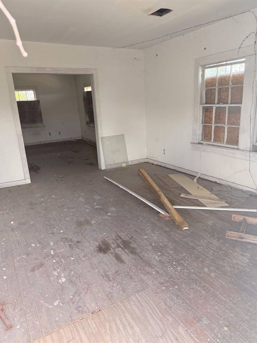 5405 Elysian Street, Houston, TX 77009