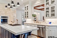 3726 Woods Blvd, Tyler, TX 75707