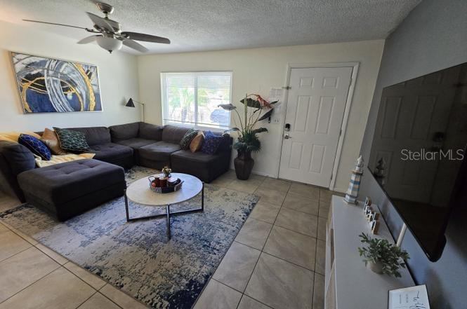 1430 Parkview Lane, Largo, FL 33770