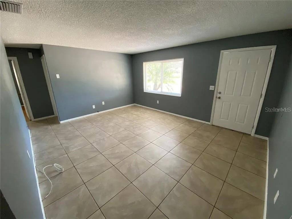 1430 Parkview Lane, Largo, FL 33770