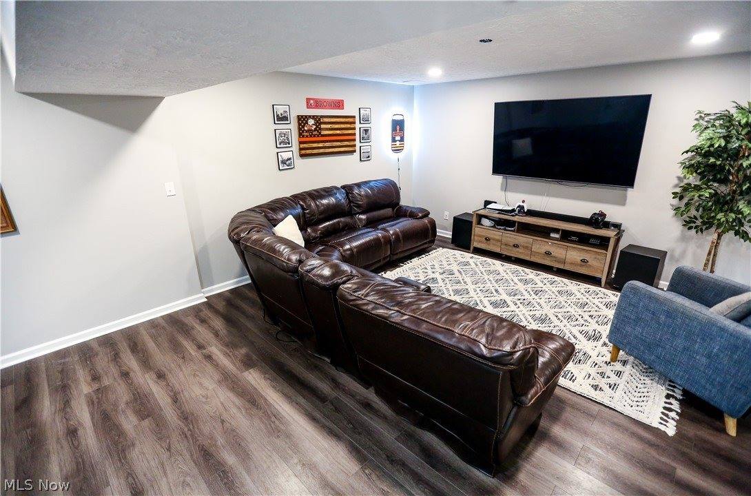 9387 Nash Lane, North Ridgeville, OH 44039