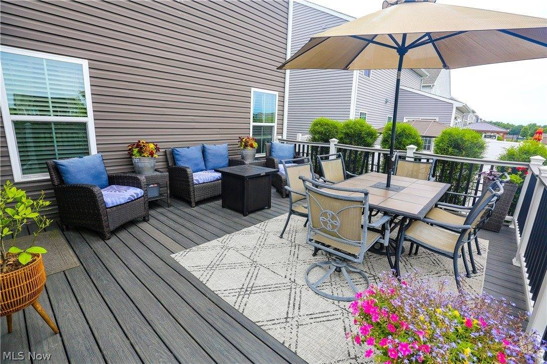9387 Nash Lane, North Ridgeville, OH 44039