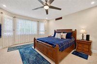 106 Bruce Drive, Saint Robert, MO 65584