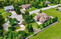 106 Bruce Drive, Saint Robert, MO 65584