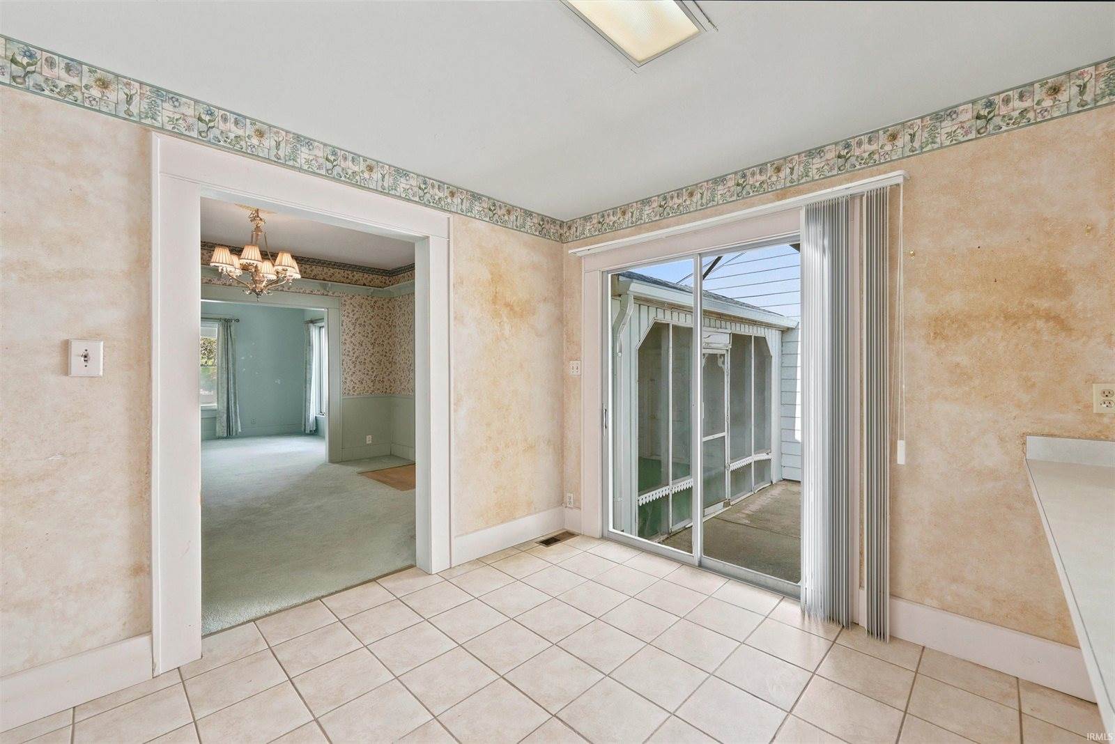 8901 E Jackson Street, Selma, IN 47383