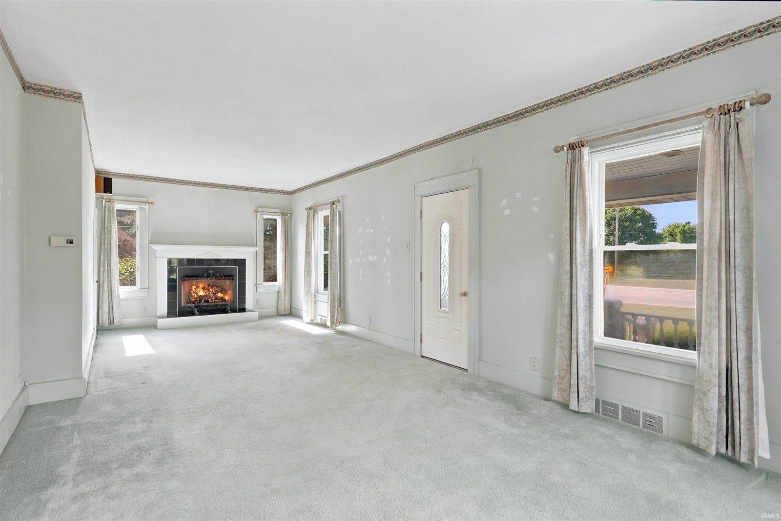 8901 E Jackson Street, Selma, IN 47383