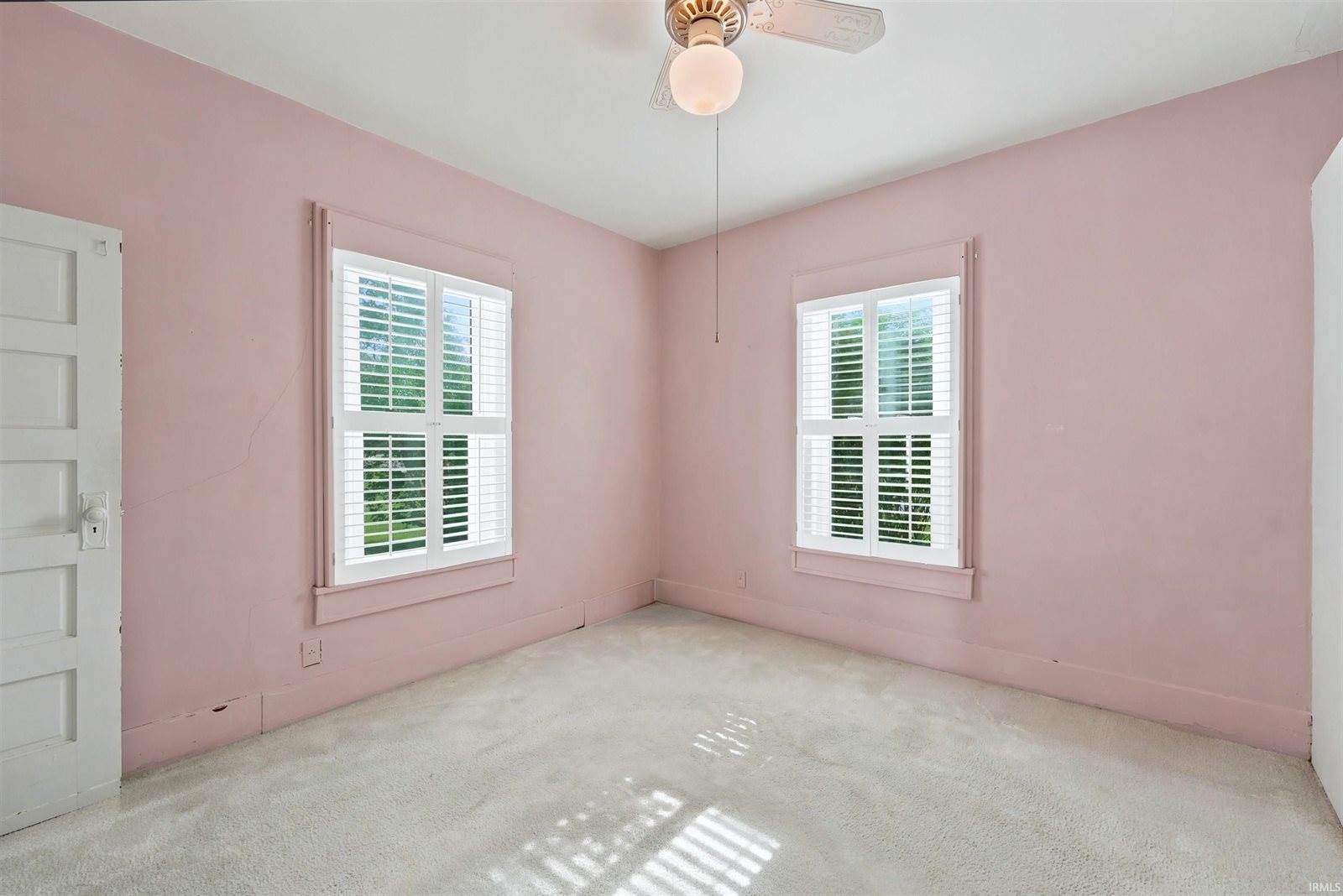 8901 E Jackson Street, Selma, IN 47383
