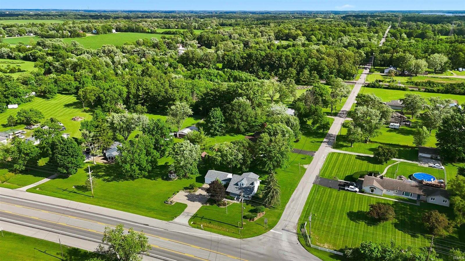 8901 E Jackson Street, Selma, IN 47383