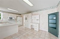 8901 E Jackson Street, Selma, IN 47383