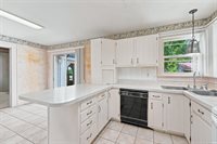 8901 E Jackson Street, Selma, IN 47383