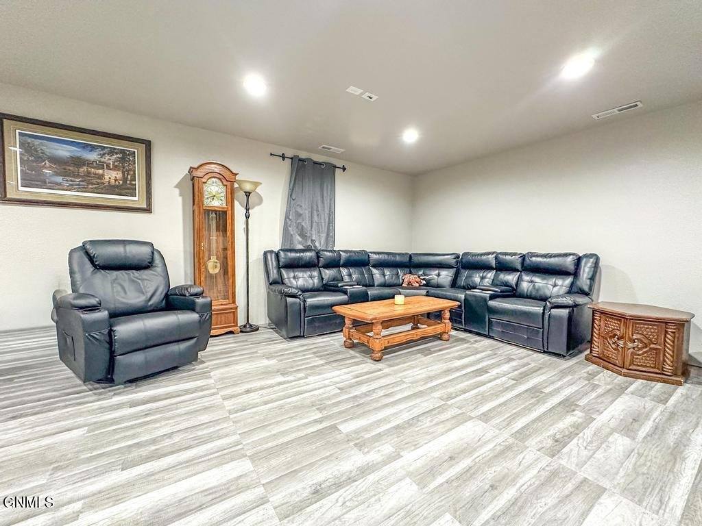 2849 Mcnally Street, Lincoln, ND 58504