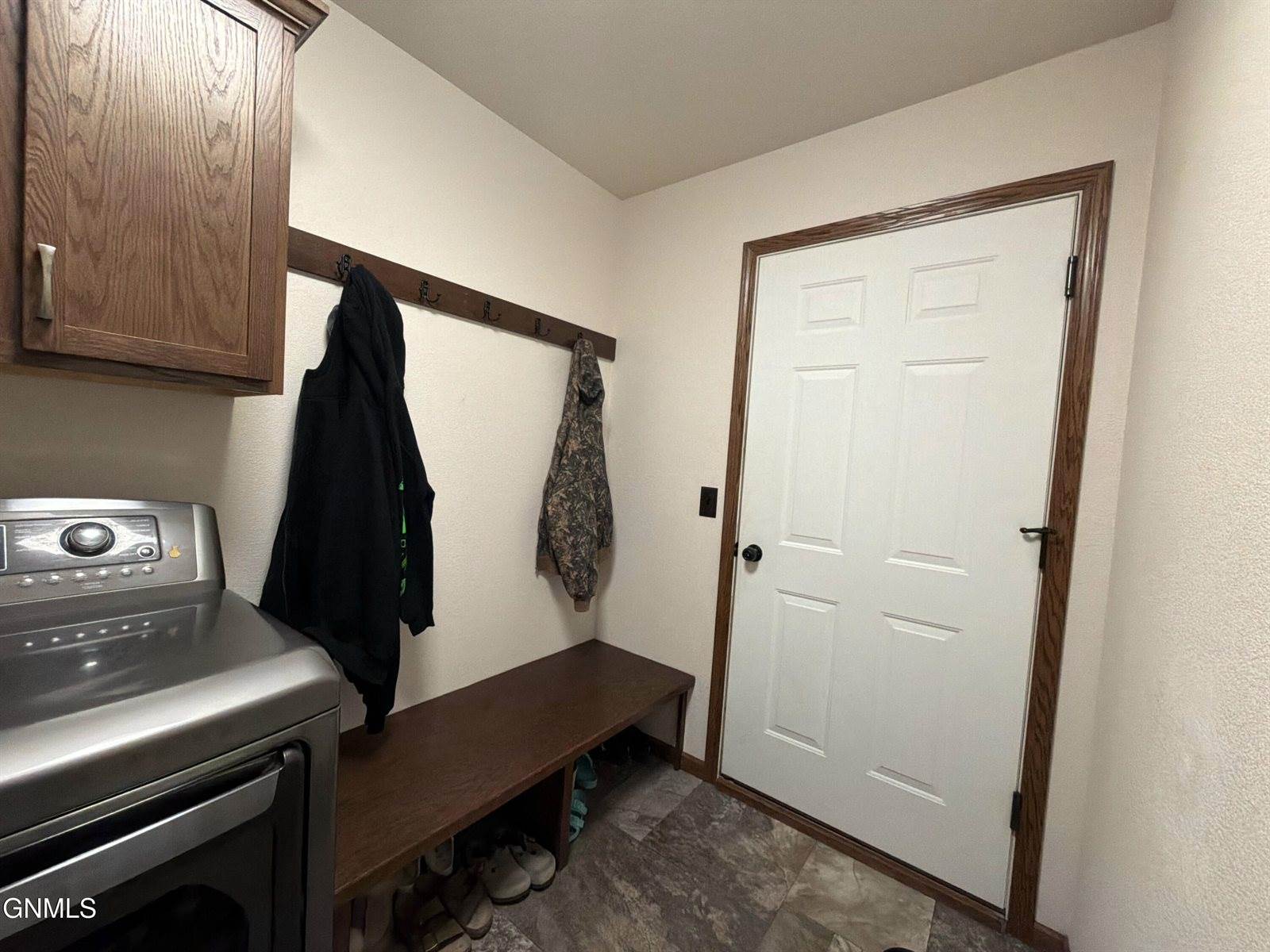 2849 Mcnally Street, Lincoln, ND 58504