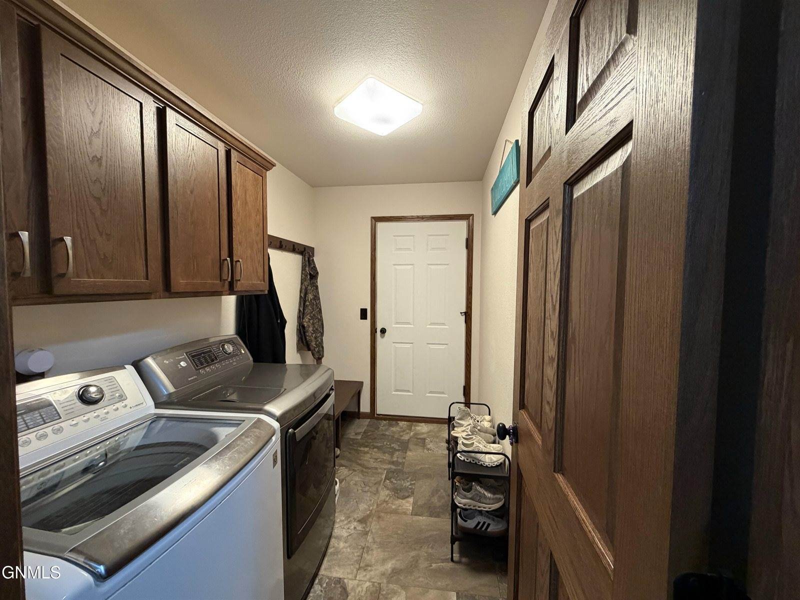 2849 Mcnally Street, Lincoln, ND 58504