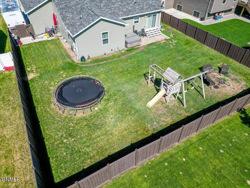 2849 Mcnally Street, Lincoln, ND 58504