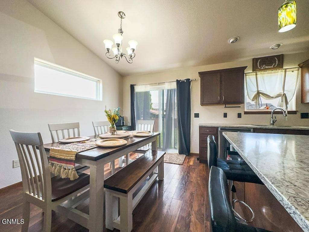 2849 Mcnally Street, Lincoln, ND 58504