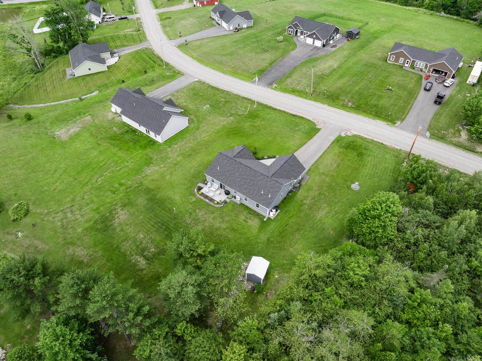 51 Knoll Crest Drive, Bangor, ME 04401